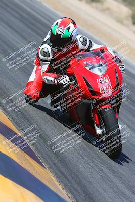 media/Feb-03-2024-SoCal Trackdays (Sat) [[767c60a41c]]/7-Turn 7 Inside (1120am)/